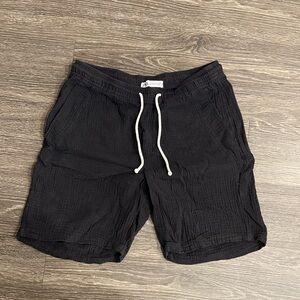 Zara Men's Black Casual Shorts